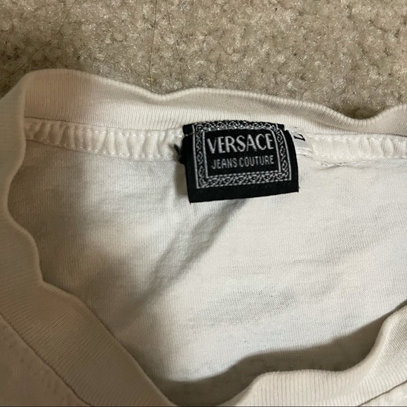 Vintage Versace Tee Shirt - Picture 6 of 6